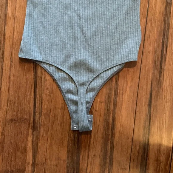 NWT Body con bodysuit - Picture 7 of 8